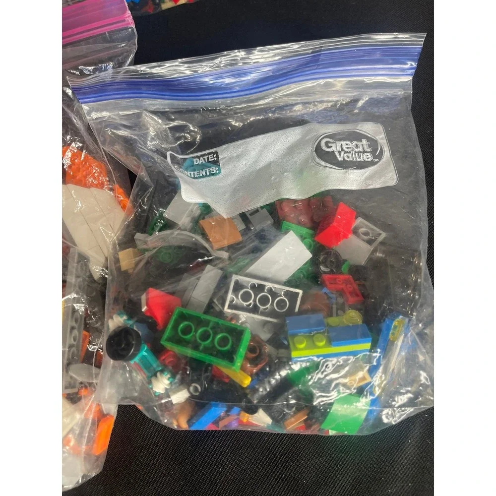 Bulk Building Bricks Lot Mixed Colors and Pieces 2lb 11oz Assorted Toy Bricks
